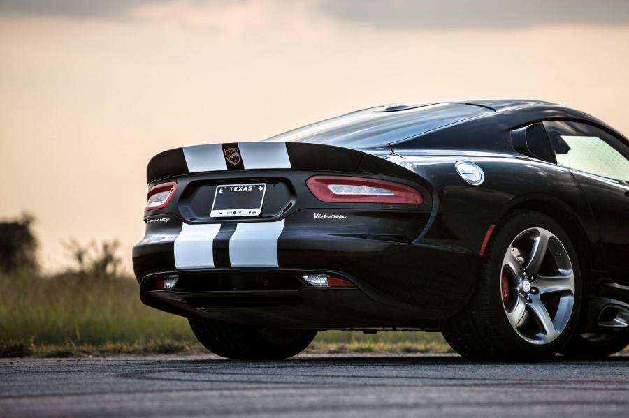 Детали экстерьера Dodge Viper Venom 800 Supercharged by Hennessey 2016 года  (фото 12 из 22)